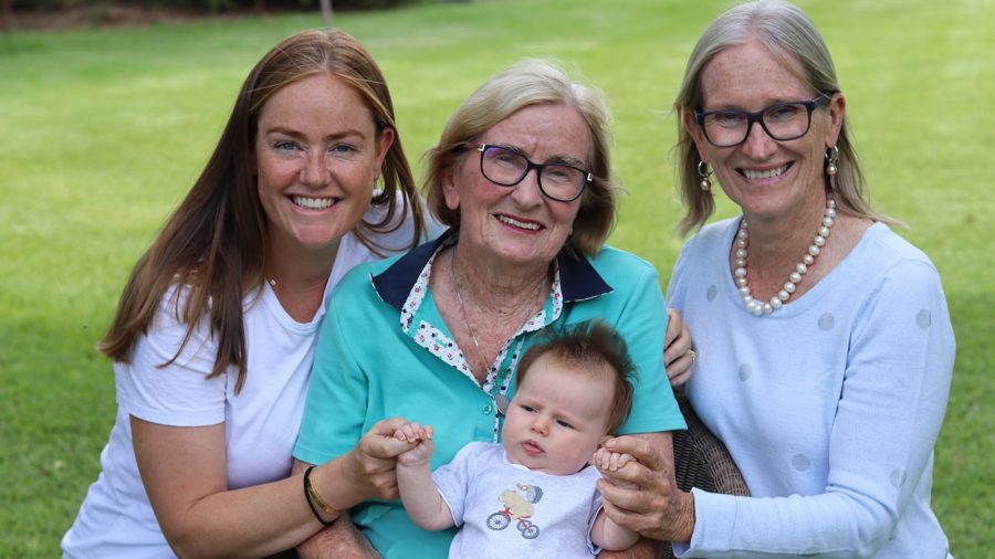 Ascham_News_AOG_Pat-on-the-OAM