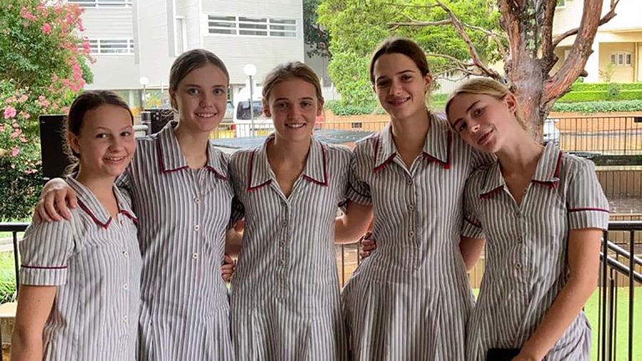 Year-10-Resi-program-2022_website-hero2